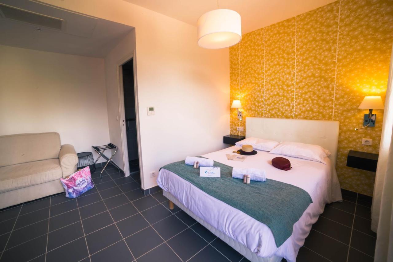 Lou Riou Village Vacances Saint-Tropez Buitenkant foto